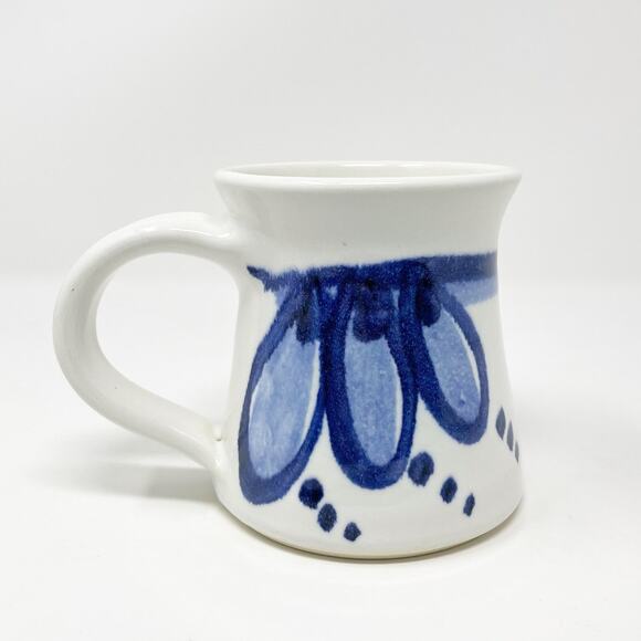 Lakeside Pottery Canada Coffee Cup Mug Hand Painted Stoneware Blue Floral White - Picture 3 of 6